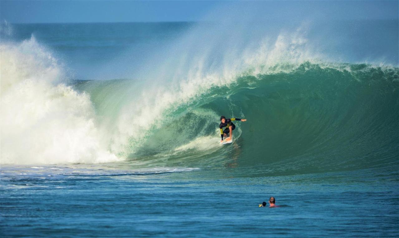 Waves Surf Camp Peru Punta Hermosa Exterior foto